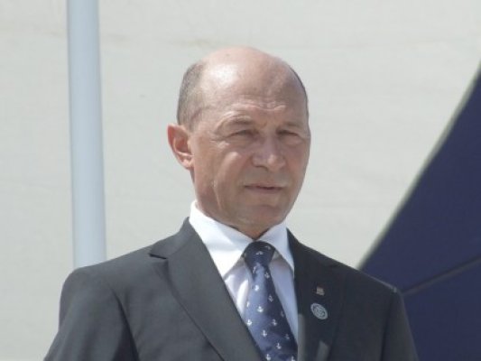 Băsescu: 